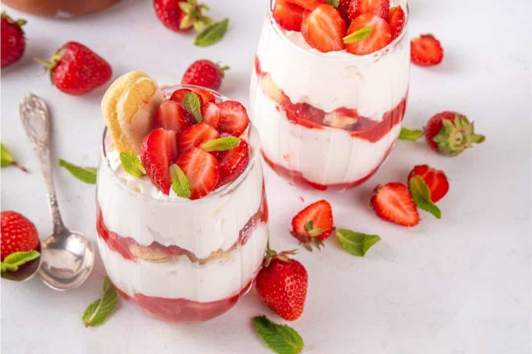 Tiramise aux fraises sans mascaropone
