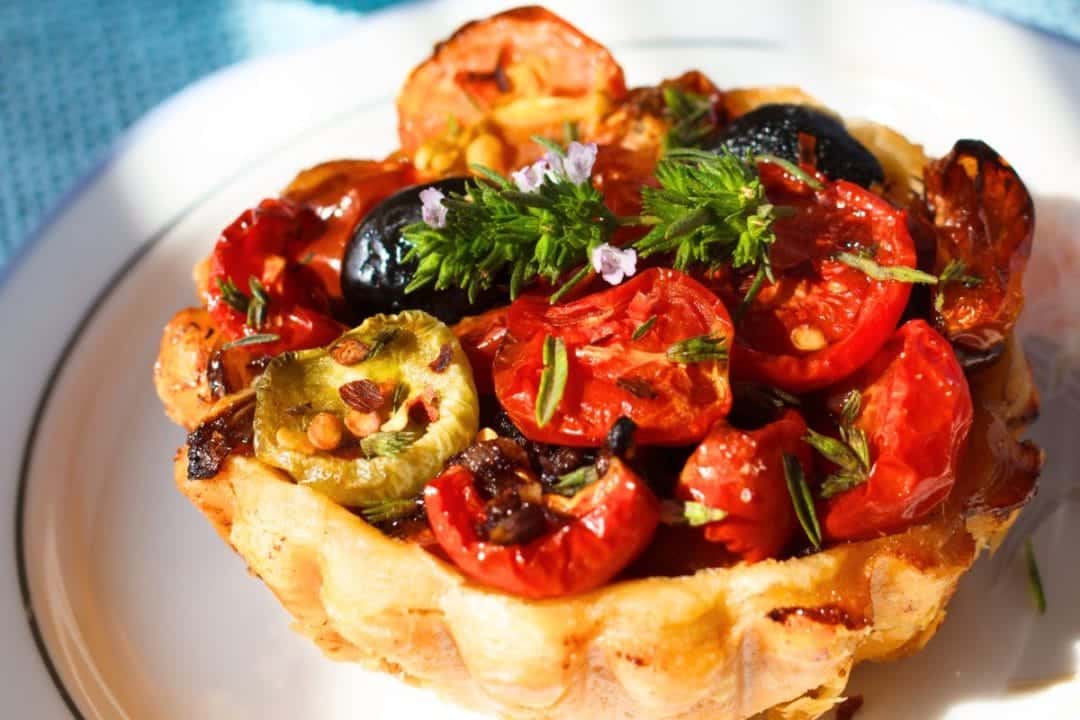 Tarte rustique tomate et burrata