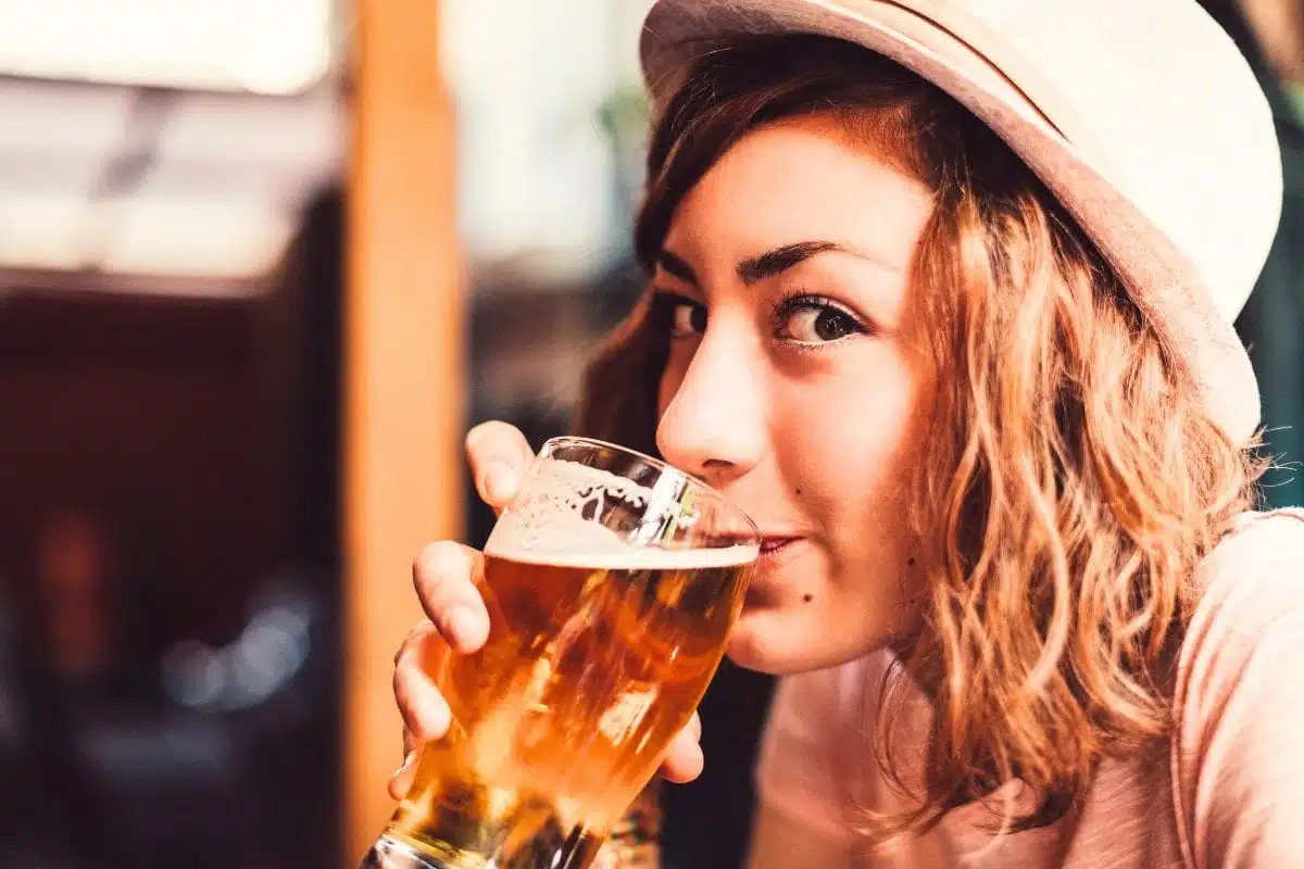 Bière vin alcool leur impact inattendu sur le cerveau en vieillissant