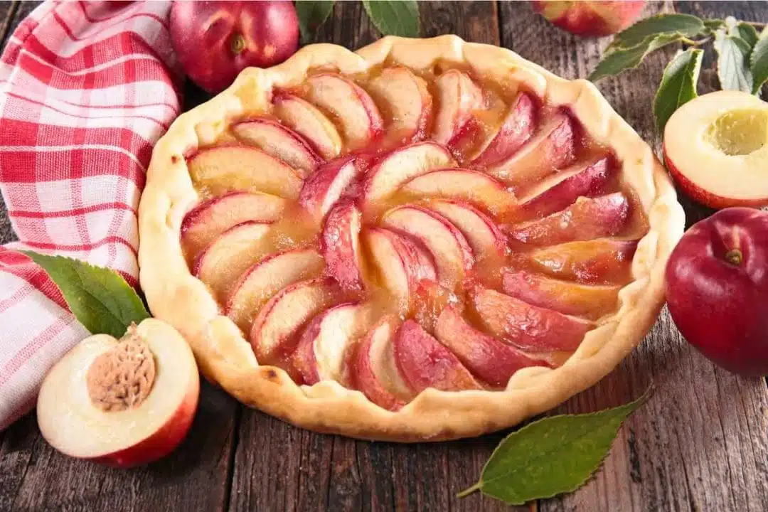 Tarte rustique à la pêche